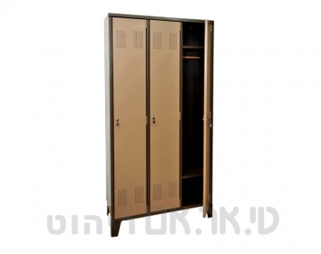 ארון הלבשה מתכת 3 דלתות