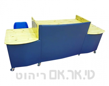 שולחן שופטים קצר