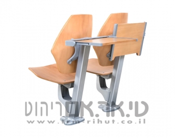 כסא ושולחן מתקפלים